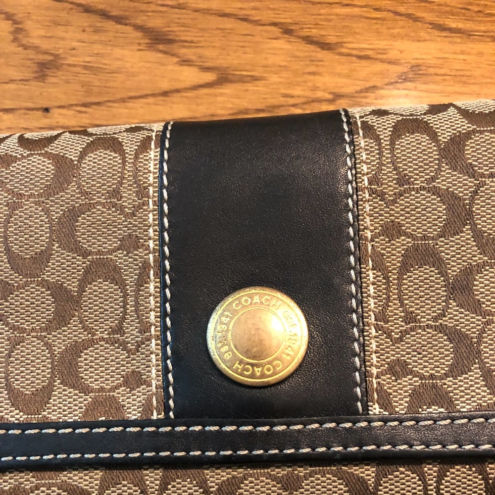 Coach trifold wallet and coin purse